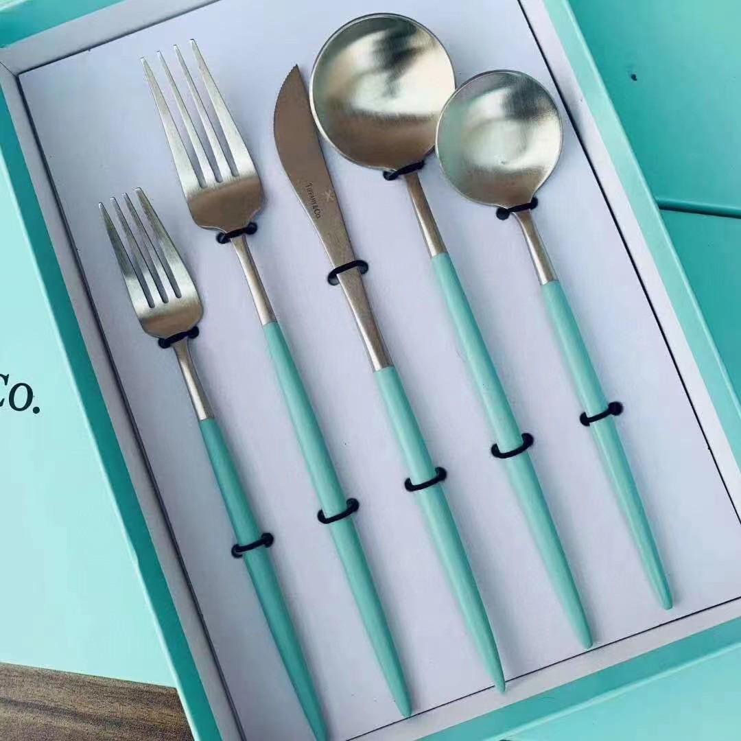 Tiffany and Co  Cutlery Set for one - Image 2 of 2